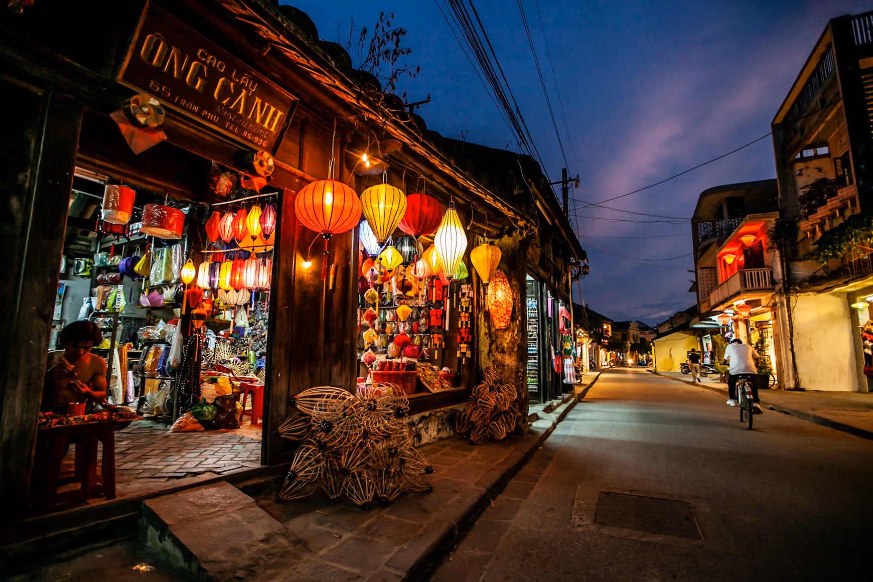 Cheap flights to Hoi An, Vietnam