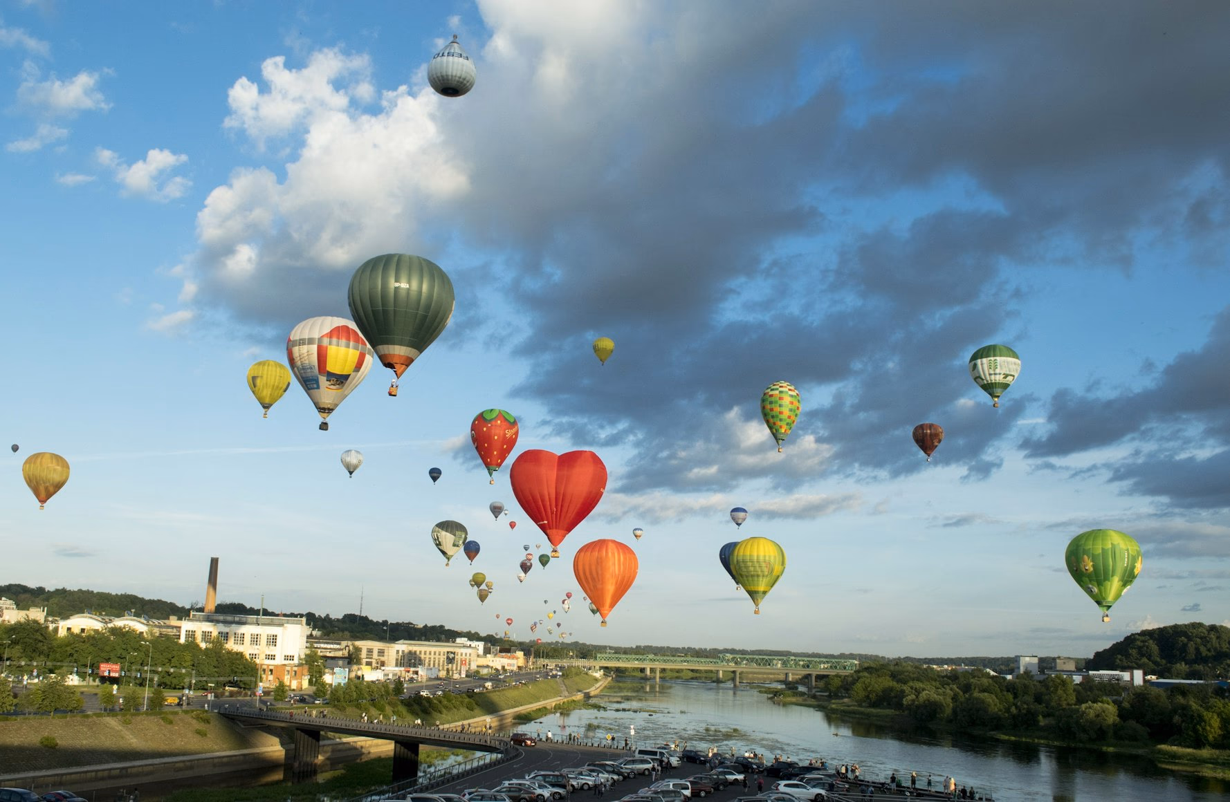 Cheap flights to Kaunas, Lithuania