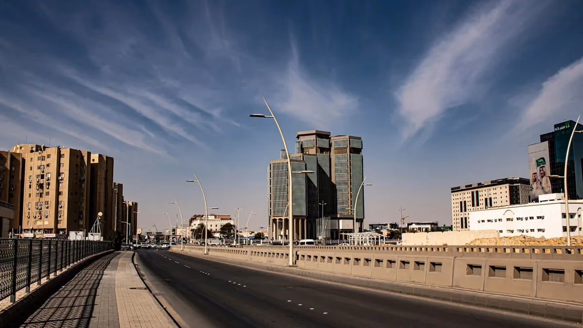Cheap flights to Riyadh, Saudi Arabia