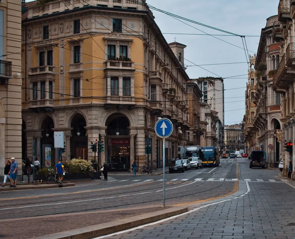 Cheap flights to Turin, Italy
