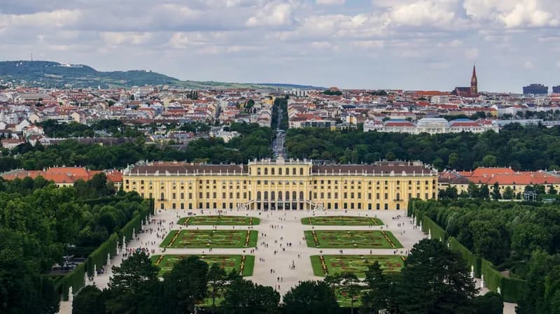 Imperial Treasury (Schatzkammer)