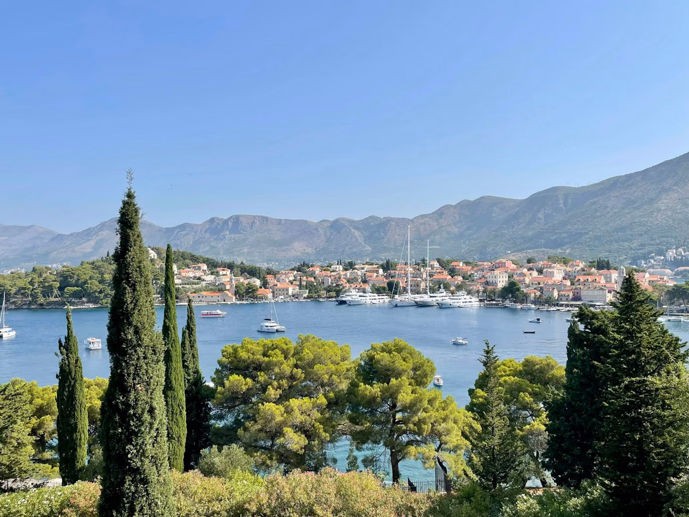 Cheap flights to Cavtat, Croatia