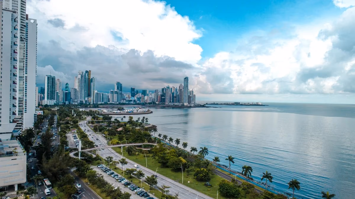Cheap flights to Panama City, Panama