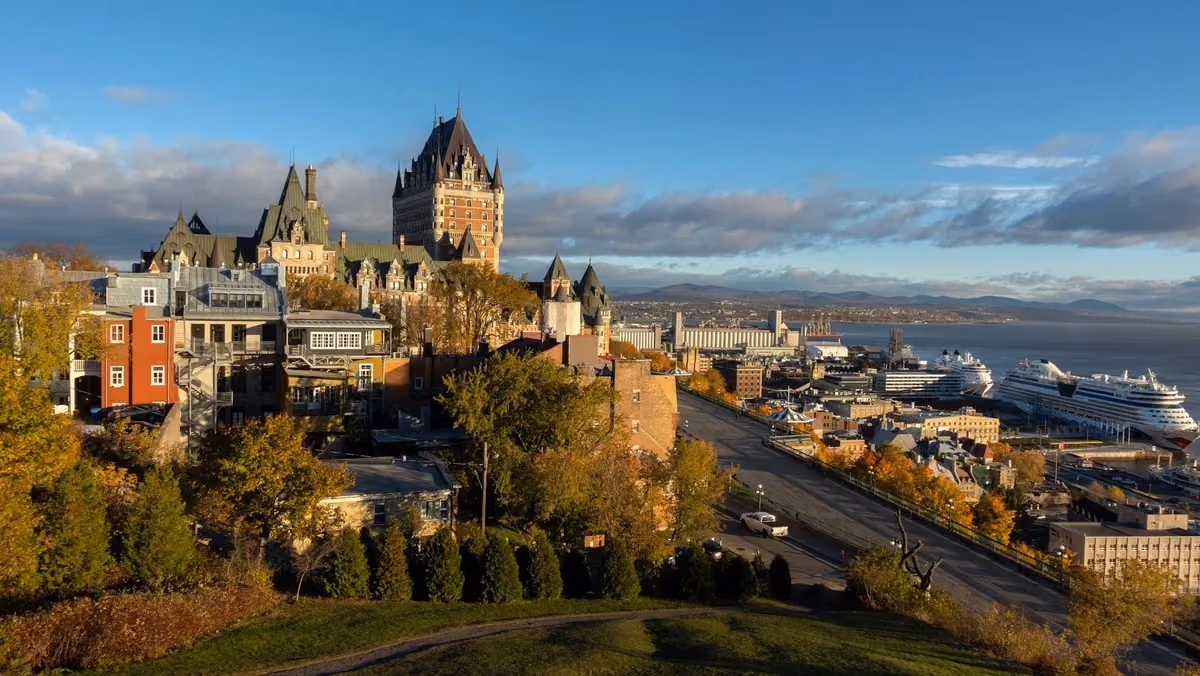 Cheap flights to Quebec City, Canada