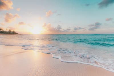 Playa Delfines